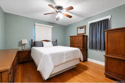 2345 Willow Street, Wantagh, NY 11793 - Photo 10