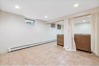 2345 Willow Street, Wantagh, NY 11793 - Photo 14