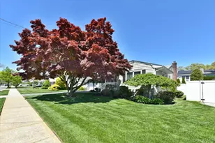 79 Ohio Ave, Massapequa, NY 11758 - Photo 4