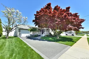 79 Ohio Ave, Massapequa, NY 11758 - Photo 2