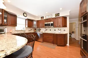 79 Ohio Ave, Massapequa, NY 11758 - Photo 14