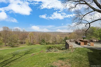 213 Baldwin Road, Bedford Corners, NY 10549 - Photo 16