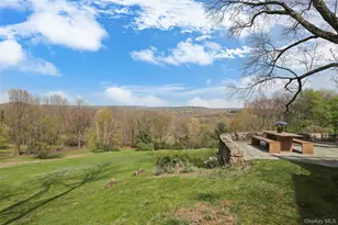 213 Baldwin Rd, Bedford Corners, NY 10549 - Photo 16