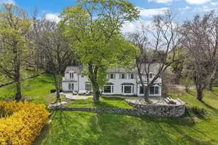 213 Baldwin Rd, Bedford Corners, NY 10549 - Photo 4