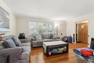 163 Beech St, Floral Park, NY 11001 - Photo 4
