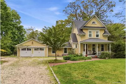 32 Timberline Drive, Huntington, NY 11743 - Photo 2