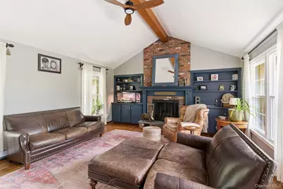 32 Timberline Drive, Huntington, NY 11743 - Photo 12