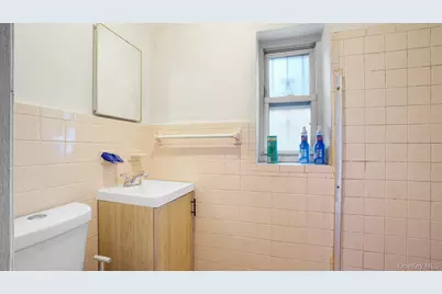 2436 Seymour Avenue, Bronx, NY 10469 - Photo 18