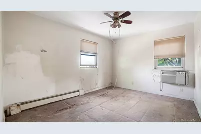 2436 Seymour Avenue, Bronx, NY 10469 - Photo 12