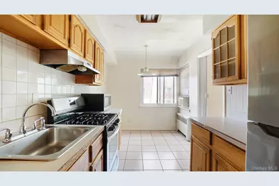 2436 Seymour Avenue, Bronx, NY 10469 - Photo 10