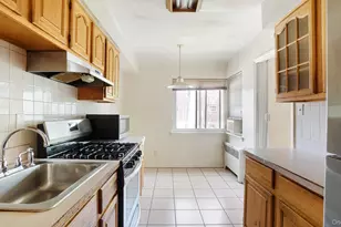 2436 Seymour Ave, Bronx, NY 10469 - Photo 10