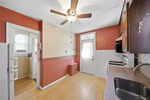 63-44 53rd Dr, Maspeth, NY 11378 - Photo 4