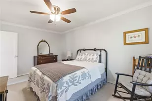83 Edwards St, Roslyn Heights, NY 11577 - Photo 16