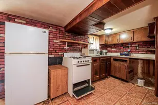 535 Edison Ave, Bronx, NY 10465 - Photo 14