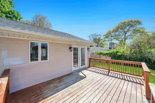59 Applegate Dr, Mastic, NY 11950 - Photo 8