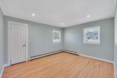 59 Applegate Drive, Mastic, NY 11950 - Photo 22