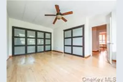 300 W 137th Street #300D, New York, NY 10030 - Photo 16