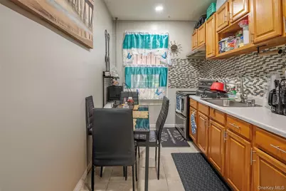 515 Hinsdale Street, Brooklyn, NY 11207 - Photo 14