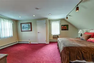 255 N Albany Ave, Massapequa, NY 11758 - Photo 14