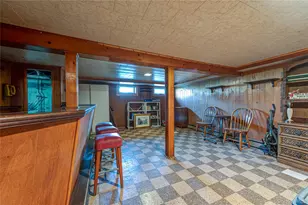 255 N Albany Ave, Massapequa, NY 11758 - Photo 18