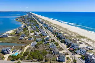 898 Dune Rd, Westhampton Beach, NY 11978 - Photo 24