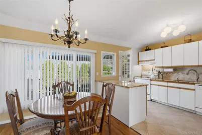895 Iris Drive, Bellmore, NY 11710 - Photo 10
