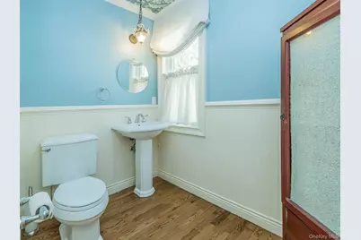 21 Marwood Road N, Port Washington, NY 11050 - Photo 16
