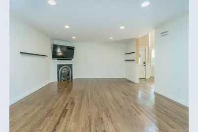 21 Marwood Road N, Port Washington, NY 11050 - Photo 6
