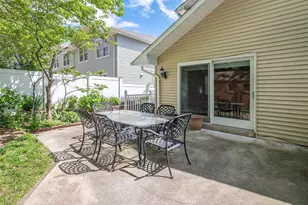 21 Marwood Rd N, Port Washington, NY 11050 - Photo 26