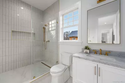 1475 Laurel Avenue, Southold, NY 11971 - Photo 18