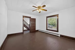 20 Delaware St, Port Jervis, NY 12771 - Photo 8