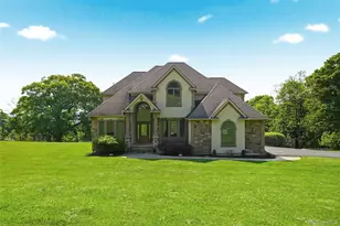 4 Rachel Ct, Bloomingburg, NY 12721 - Photo 1