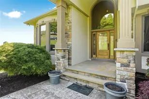 4 Rachel Ct, Bloomingburg, NY 12721 - Photo 2