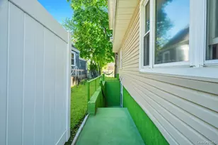 1732 Glenmore Ave, East Meadow, NY 11554 - Photo 22
