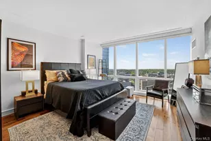 5 Renaissance Square, White Plains, NY 10601 - Photo 14
