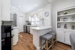 43 Nassau Blvd, Malverne, NY 11565 - Photo 12