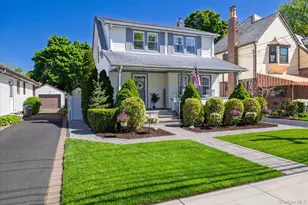43 Nassau Blvd, Malverne, NY 11565 - Photo 22