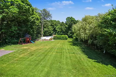 334 Lovell Street, Mahopac, NY 10541 - Photo 38
