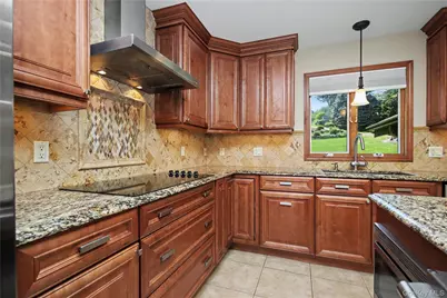 334 Lovell Street, Mahopac, NY 10541 - Photo 14