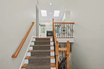 334 Lovell Street, Mahopac, NY 10541 - Photo 4