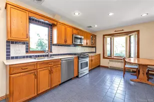 1602 Imperial Ave, New Hyde Park, NY 11040 - Photo 6