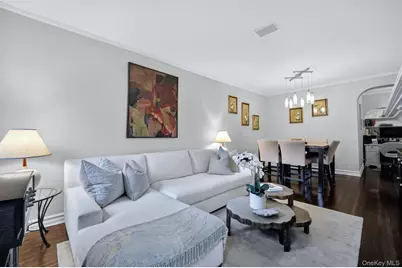 17 Gaynor Avenue #1D, Manhasset, NY 11030 - Photo 12