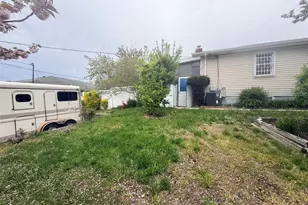 225-18 S Conduit Ave, Springfield Gardens, NY 11413 - Photo 14