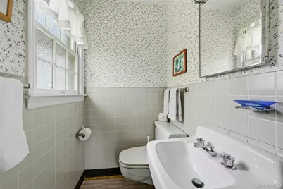1060 Navy Street, Orient, NY 11957 - Photo 14