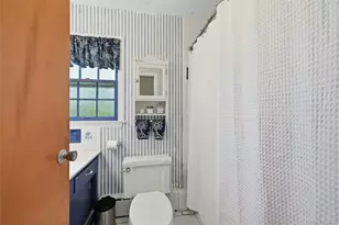 1060 Navy St, Orient, NY 11957 - Photo 16