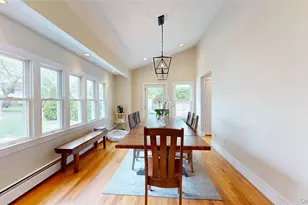 30 Sarina Dr, Commack, NY 11725 - Photo 8