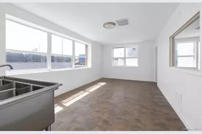 55-20 37th Avenue, Woodside, NY 11377 - Photo 10