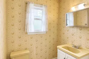 47 St Pauls Pl, Mount Vernon, NY 10550 - Photo 8