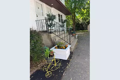 408-A 7th Street #B, East Northport, NY 11731 - Photo 4