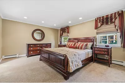 19 Fox Lane, Dix Hills, NY 11746 - Photo 22
